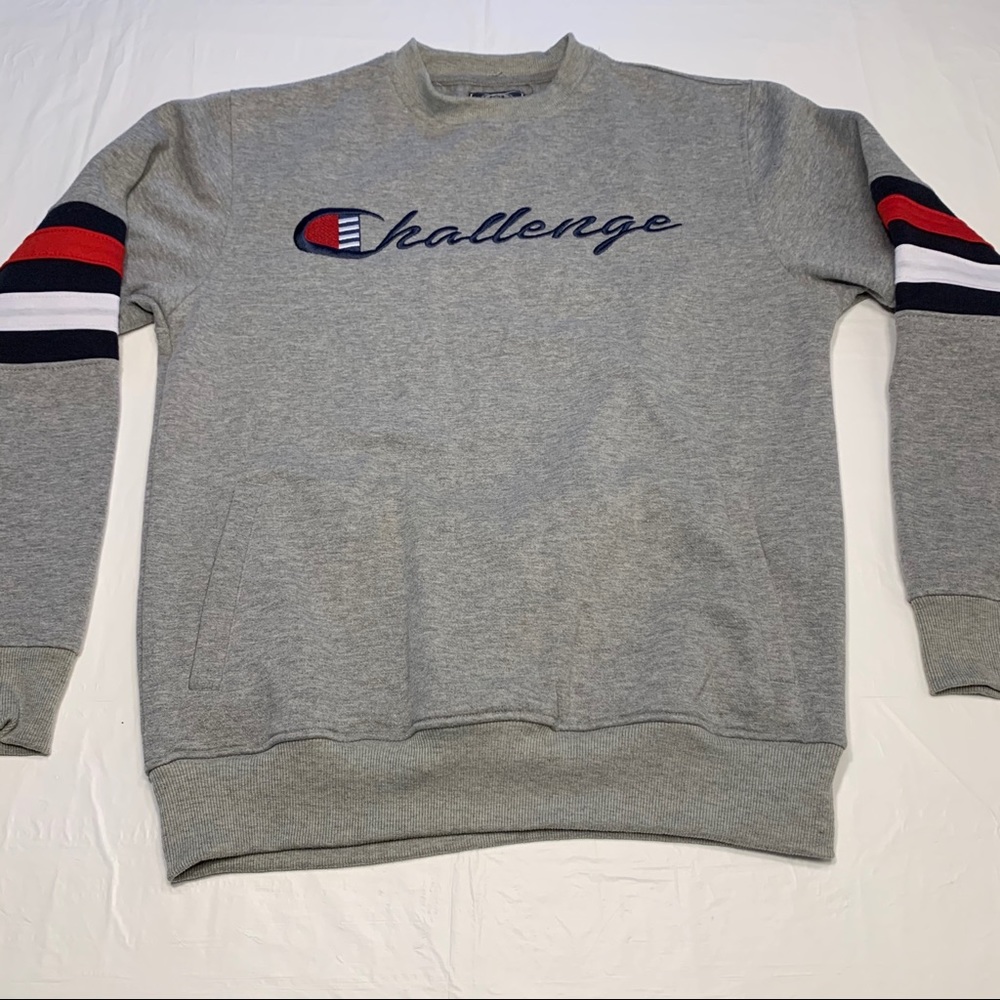 Bleecker and Mercer Challenge Logo Gray Crewneck Sweatshirt Men’s Medium